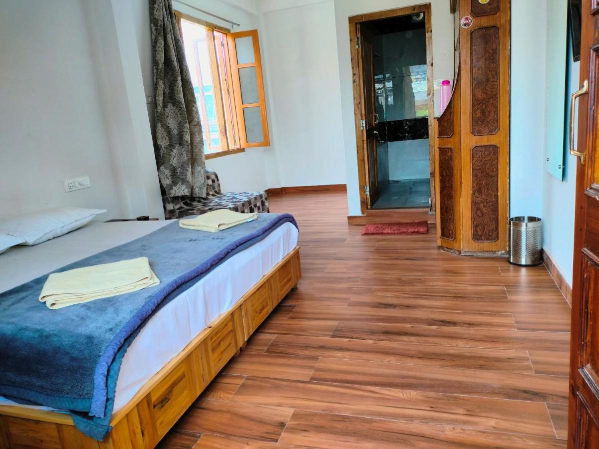 Mathan View Homestay - 3Min Drive To Kullu-Manali Airport Shamshi Dış mekan fotoğraf